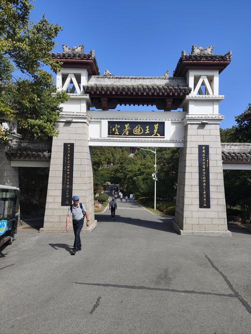 鄂州旅游景点推荐(鄂州旅游景点推荐图片)