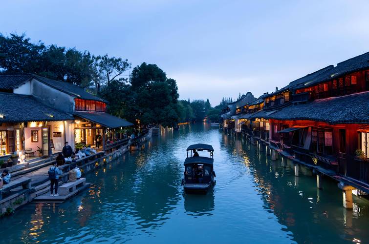 旅游景点乌镇二月份(2月份乌镇好玩吗)