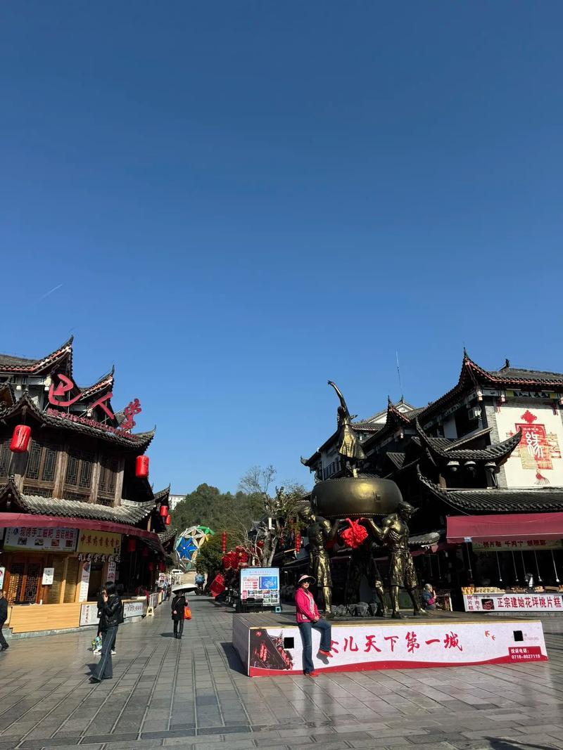 景点女儿国在哪里(女儿国景色)