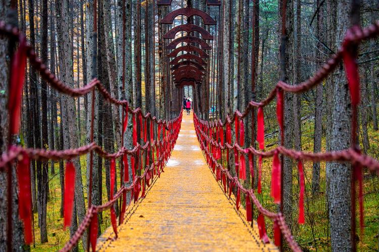 新安江情人谷-安龙县情人谷观景台