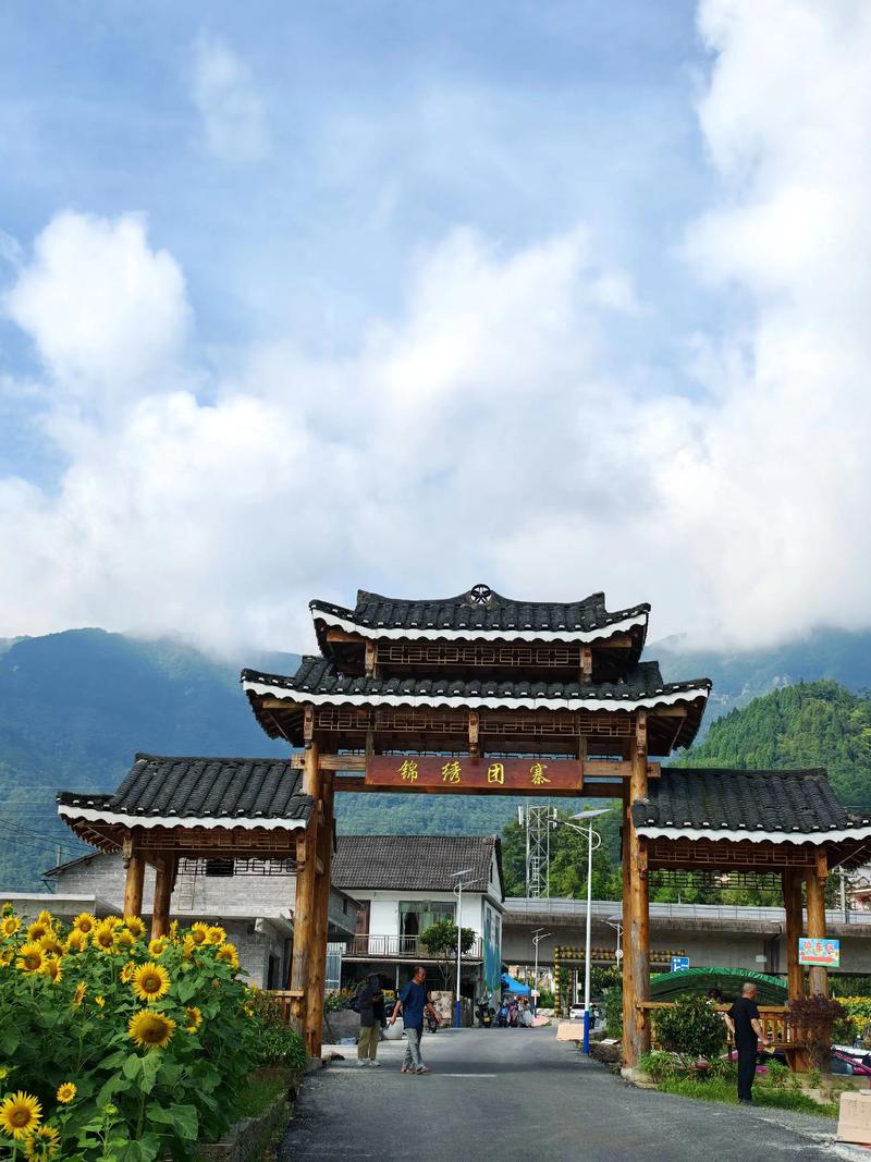 四都寨头附近有哪些摄影景点(四都寨头摄影休闲园旅游攻略)