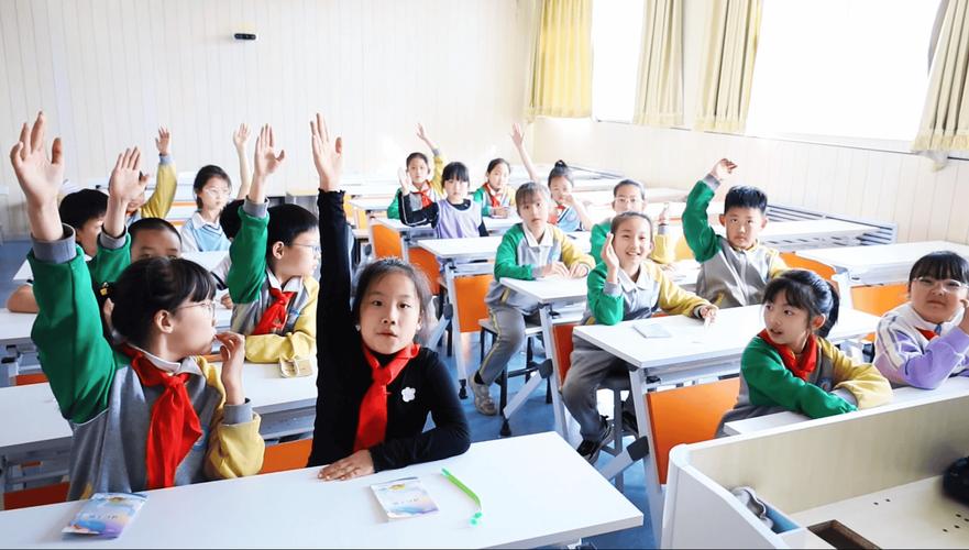 你知道12岁的小朋友在学乐的课堂上学习什么吗