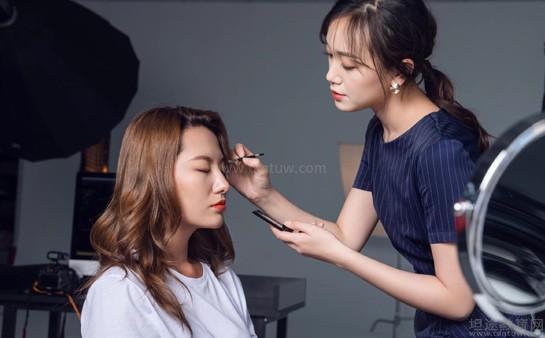 无锡金莎美容美发